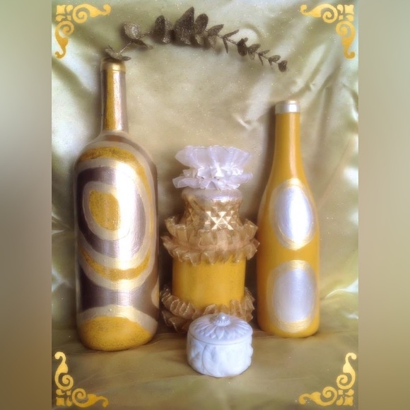 Hand Crafted The Dawn’s Seals Gypsy Bottle - Picture 4 of 8